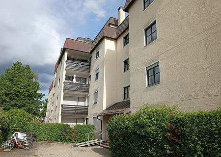 Solide Altersvorsorge für Anleger - vermietete 2 Zimmerwohnung in Freilassing inkl. KFZ-Stellplatz - Hausansicht