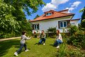 Wohnen im grünen Schmöckwitz – Einfamilienhaus mit großzügigem Garten - Außenansicht (AI optimiert9