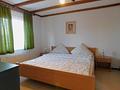 Thalfang-Himmelberg im Nationalpark Hunsrück-Hochwald, 3 Zi./Kü./Bad Ferienwhg. in 2 Parteien Chalet - FB10 Hauptschlafzimmer