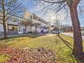 zur Kapitalanlage: Schöne Maisonette-Dachterrassenwohnung mit großem Ostbalkon in Taufkirchen - Aussenansicht 