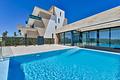 Ultimative Luxusvilla: 356 m2 Wohnfläche, 3 Schlafzimmer, Meerblick, Innenpool, Spa, und vieles mehr - K800 07
