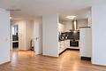 Helle und moderne Wohnung im 1. OG
Großer Südbalkon - TG-Platz
Super Zustand - sofort beziehbar - Wohn-/Esszimmer