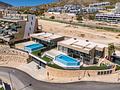 Ultimative Luxusvilla: 356 m2 Wohnfläche, 3 Schlafzimmer, Meerblick, Innenpool, Spa, und vieles mehr - K800 03