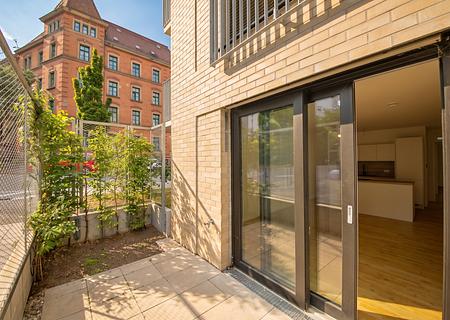 Attraktive 3-Zimmer-Neubauwohnung im Herzen des Rosensteinviertels - Terrasse