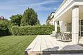 À la française: Elegant-luxuriöse Familien-Villa mit Spa im feinsten Herzogpark - Südwest-Terrasse mit großem Garten