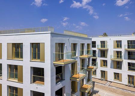 Kurzfristig bezugsfertig! Phantastische 2-Zimmer-Wohnung mit Westbalkon im neuen Lechwinkel - im ruhigen Innenhof gelegen
