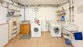 Herrliche Gartenwohnung mit Südloggia | großer Hobby-/Büroraum mit Duschbad | Carport - Waschküche