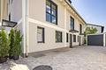 Noch diesen Sommer ins eigene Haus: Fabelhaftes Reihenhaus im begehrten Maxhof - Hausansicht