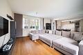 Groß wie ein Haus: Exklusive 5-Zimmer-Gartenwhg. am Stadtpark - großzügiges Wohnzimmer