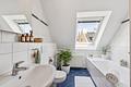 ++ Wohnen auf zwei Ebenen: Moderne 3-Zimmer-Maisonette mit Balkon ++ - Badezimmer - Staging