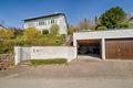 Stilvolles Einfamilienhaus mit großem Entwicklungspotenzial und Doppelgarage in sonniger Hanglage - Garage