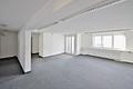 Vermietetes MFH mit Bauland – Top-Investment für Bauträger und Kapitalanleger - Büro 1. OG mit Ausgang zum Wohnhaus