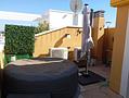 Reihenhaus mit 2 Schlafzimmern, 1 Bad, Gäste-WC, Dachterrasse und Gemeinschaftspool