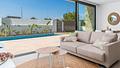 Eck-Luxusvilla mit privatem Pool - Captura de pantalla 2024-08-19
