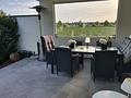 Neuwertiger Luxusbungalow mit sonnigem Garten in Top-Lage