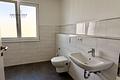 NEUWERTIGE 4-ZIMMER-MAISONETTE-WOHNUNG MIT BALKON UND 2 AUßENSTELLPLÄTZEN IN RUHIGER LAGE - Bad