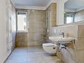 Großzügige 4-Zimmer-Wohnung im 2. Obergeschoss mit Loggia und hochwertiger Ausstattung in Simbach - Bad