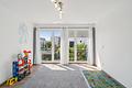 ++ Exklusives Zuhause mit moderner Architektur und höchstem Wohnkomfort ++ - Kinderzimmer - Blick zum Fenster