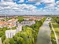 Erstbezug nach Modernisierung: hochwertige 3,5-Zimmer-Wohnung mit Isarblick - die Isar vor der Haustür