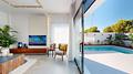 Wunderschöne Luxusvilla mit eigenem Pool in privater Golfanlage - Tour-Virtual-637-652-504-11132