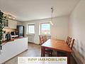 Renovierte 3-Zimmerwohnung mit sonniger West-Loggia in Oberschleißheim - Essbereich