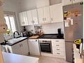 Endreihenhaus mit 3 Schlafzimmern, 2 Bädern, Dachterrasse, Klimaanlage und Gemeinschaftspool