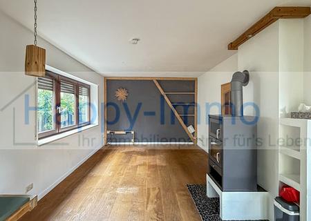 3 von 4 Wohnungen werden frei - 4 Famhaus in Trudering / große Garage - Wohnen EG