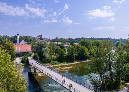 Ein Ausblick, der begeistert! Phantastisches Penthouse im neuen Lechwinkel - Katzensprung in die Altstadt