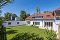 Licht, Luft und Wohlfühlflair: Familiengerechte Haushälfte mit Dachterrasse und Garten - Familienfreundliche Haushälfte