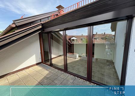 Bezugsfrei: Dachgeschosswohnung mit 2 herrlichen Dachterrassen in Taufkirchen - Finestep Immobilien