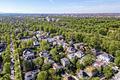 Highend-Lage Im Herzogpark: Privat zurückversetztes Baugrundstück mit Vorbescheid für Villa - Grundstück in besonders begehrter Lage