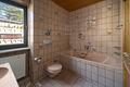 Ihr neues Zuhause in Harlaching: 4 Zimmer, 2 Balkone und großer Keller - Badezimmer