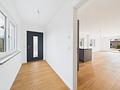 AM HART: Modernes Wohnglück im Münchener Norden: Neubau-Doppelhaushälfte zum Erstbezug mit Südgarten - Eingang EG