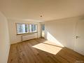 Über den Dächern des Münchner Westens – sanierte 3-Zimmer-Wohnung - Wohnzimmer