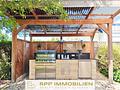 Gartenparadies: Renoviertes Einfamilienhaus mit Südwest-Terrasse, Lounge und Außenküche - Außenküche
