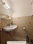 Charmante 2,5-Zimmerwohnung mit Lift und Wohlfühlcharakter in grüner Lage von Oberschleißheim - Gäste-WC