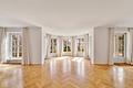 Klassische Villa von 1928 mit 6 Schlafzimmern, viel Charme und Traumgarten in unverbauter Bestlage - Stilvolle Repräsentationsräume