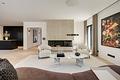 Bezugsfertiger Neubau: Luxuriöse Highend-Villa mit kosmopolitischem Flair und Pool - Highend-Wohnen mit Kamin