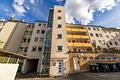 HEGERICH: Kapitalanlage in gefragter Lage – Vermietete 2-Zimmer-Wohnung mit Loggia - Gebäude