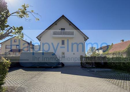 5 Parteien-Mehrfamilienhaus in Hallbergmoos - Hausansicht