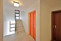 2-Zimmer-Erdgeschosswohnung, Garage, Balkon, Aufzug – ruhige Lage, zuverlässige Mieter - Hausgang
