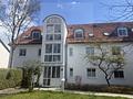 Über den Dächern Bogenhausens: Exklusive Galerie-Wohnung mit Loft-Flair und Balkon