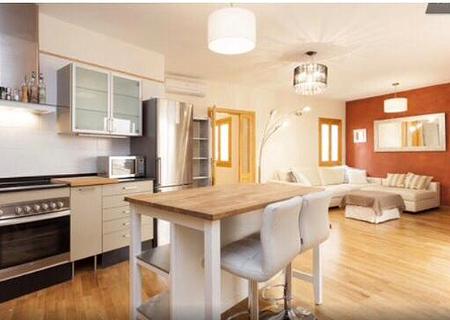 ***Grosszügige Wohnung in toller Altstadtlage mit Aussenflächen***