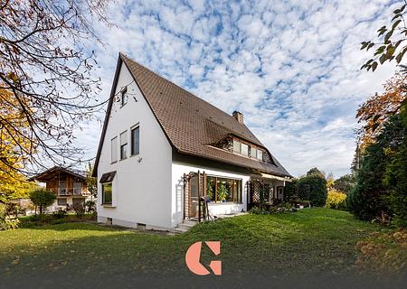 Einfamilienhaus mit Gestaltungspotential in gepflegter Umgebung - Gartenansicht Südwest