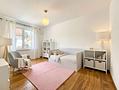 Lichtdurchflutet, komfortabel, bezugsfrei! Moderne Traumwohnung im schönen Obermenzing. - Kinderzimmer - (KI-möbliert)