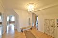 Ihr neues Zuhause: Modernisierte DG-Wohnung mit Aussicht und Charme - Flur