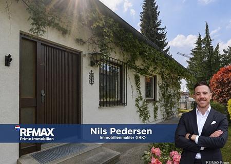 Einfamilienhaus mit großem Potenzial auf über 1.000 m² Grundstück in Waldperlach - Charmantes Anwesen mit privatem Rückzugscharakter