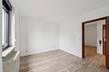 Renovierte 2-Zimmer-ETW mit Südwest-Loggia & TG-Stellplatz - Schlafzimmer