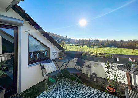 Wohnen, wo andere Urlaub machen! - Ausblick Loggia