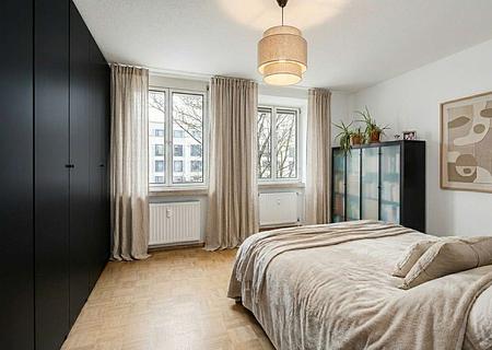 Traumhafte 3-Zimmer-Wohnung im schönen Bogenhausen/Oberföhring - Gestaltungsmöglichkeit Schlafzimmer
